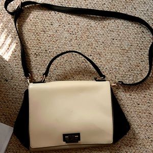 Kate Spade dual strap. Beige bag. Pet free smoke free house